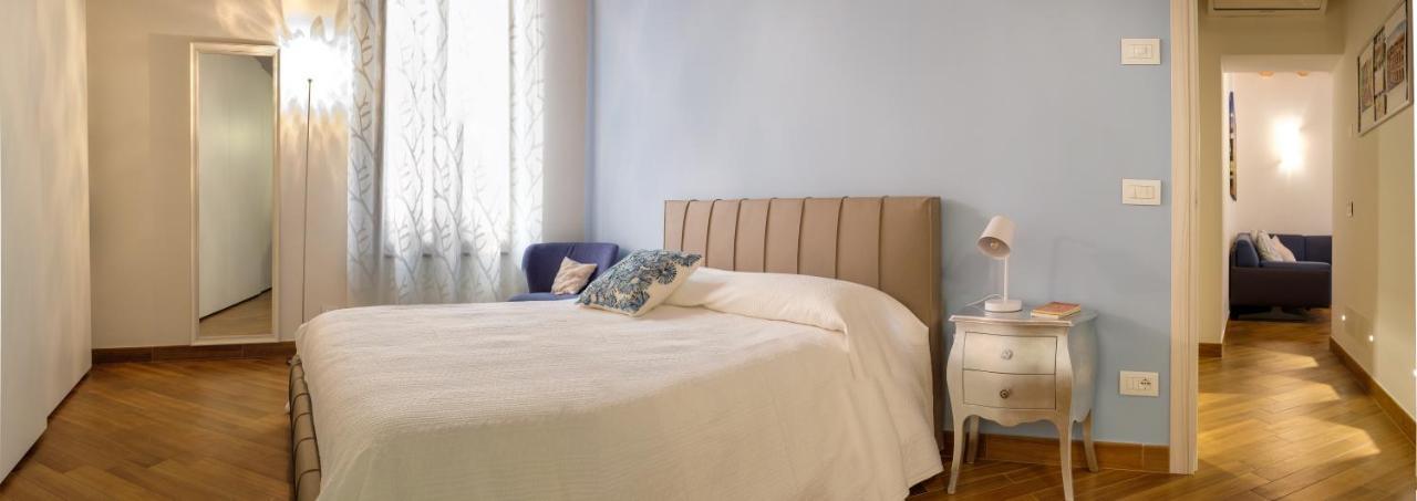 Apartament La Terrazza In Centro Werona Zewnętrze zdjęcie
