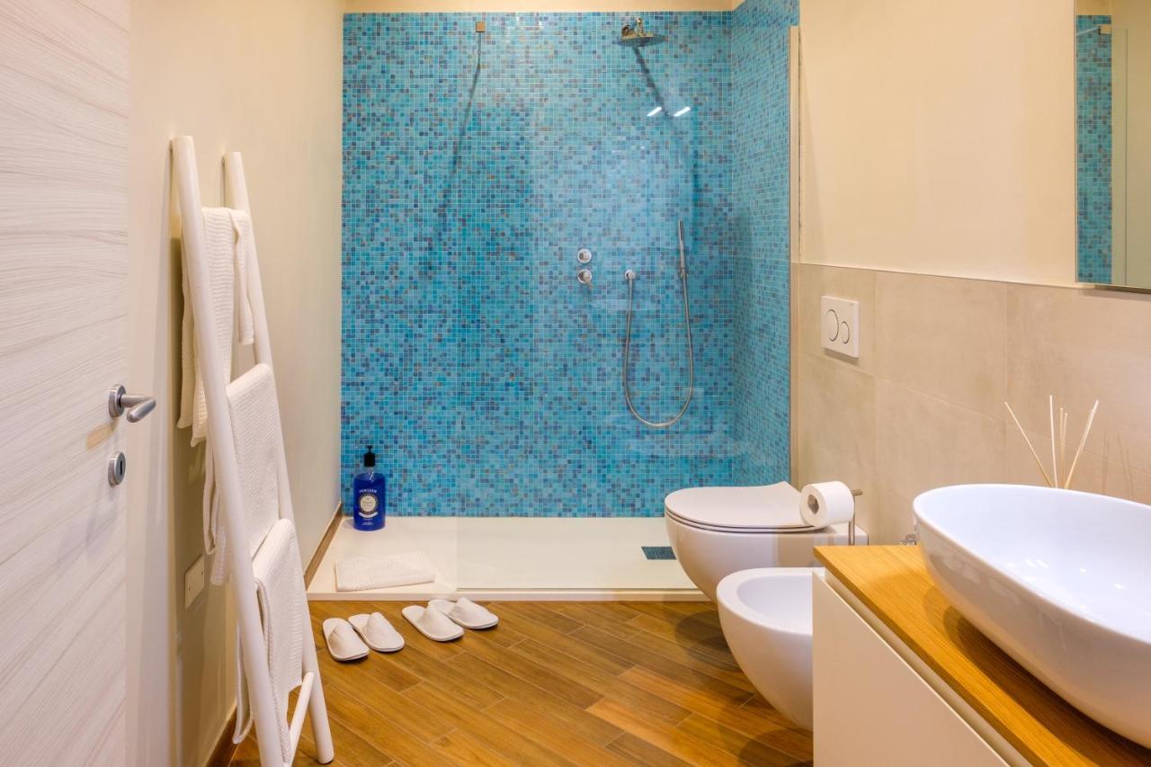 Apartament La Terrazza In Centro Werona Zewnętrze zdjęcie
